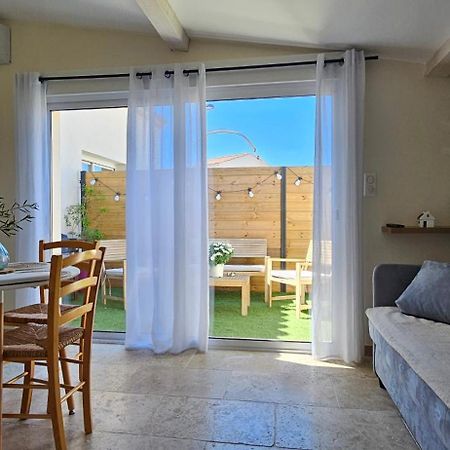 Chez Lisa Daire Port-Saint-Louis-du-Rhône Dış mekan fotoğraf